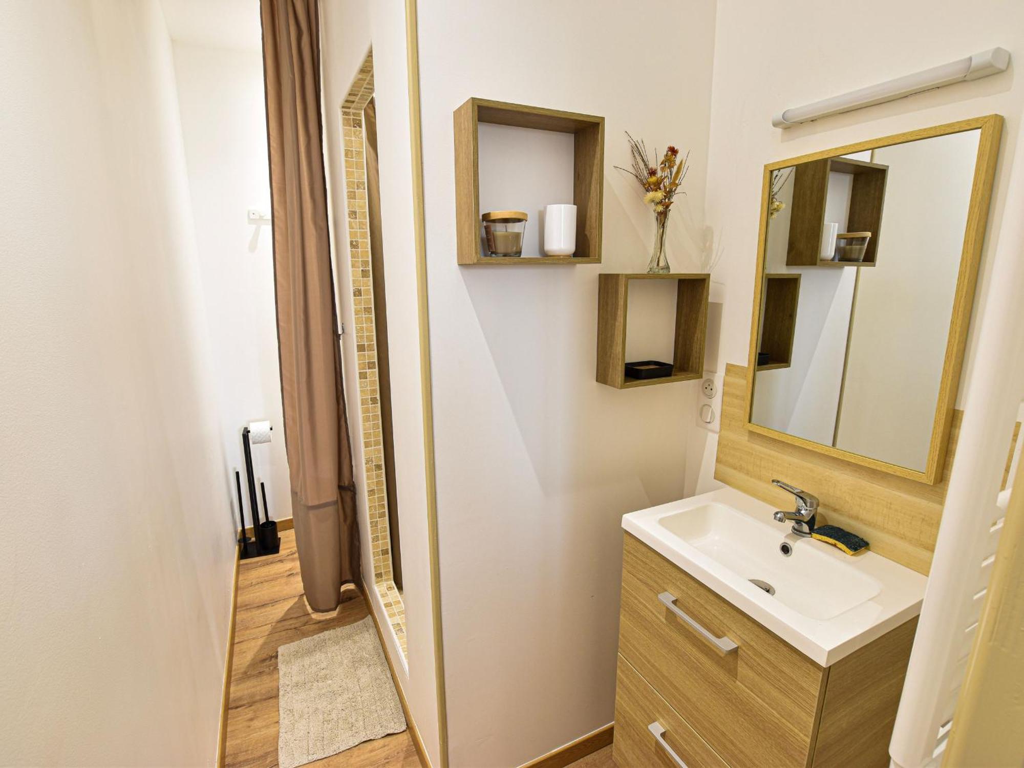 Gite Restaure 6 Pers. Au Bord De La Riviere, Proche Centre, Parking Et Wifi - Fr-1-410-380 Сабле-сюр-Сарт Экстерьер фото